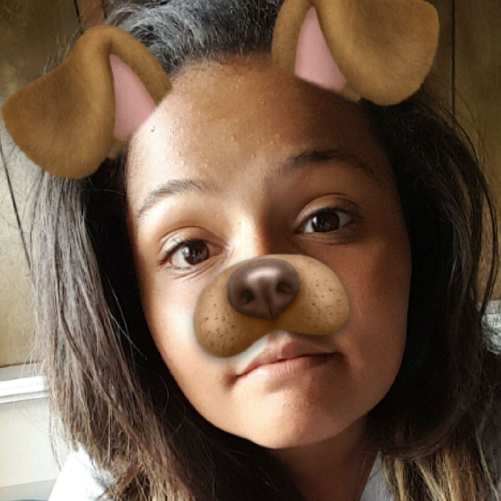 Meet your Posher, Mia